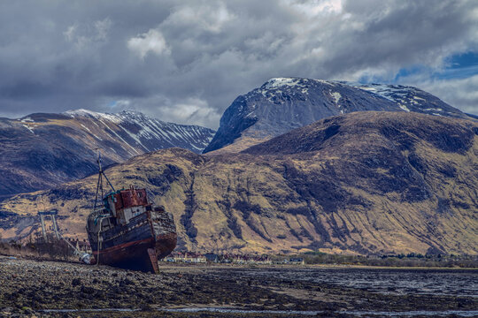 The Corpach shipwreck and Ben Nevis