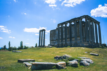 Temple of Aizanoi Zeus in &Ccedil;avdarhisar district of K&uuml;tahya. The city of Aizanoi was the main settlement of Aizanitis who lived in ancient Phrygia.