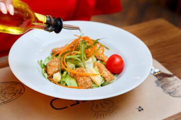 crispy salad with chicken