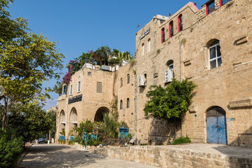 Fototapeta na wymiar A street in Tel Aviv's ancient Jaffa neighborhood with Ilana Goor museum. Israel