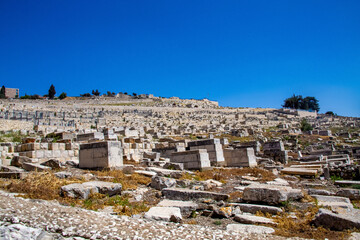 Fototapeta na wymiar Jerusalem, Israel-21 april 2021: Perched on ridge just east of Old City, Mount of Olives is location of 3,000-year-old Jewish burial ground with around 150,000 graves and oldest cemetery still in use.