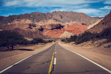 the road to the mountains