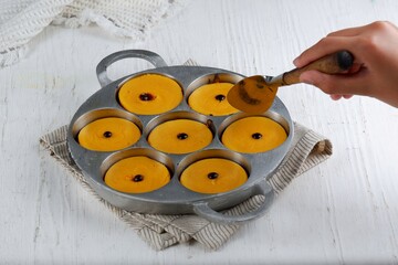 Kue lumpur or 