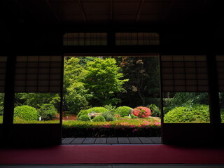 花の見える日本庭園