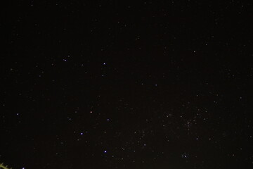 Noite de céu estrelado  