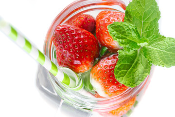 Strawberries and mint water for health conscious living and life-style