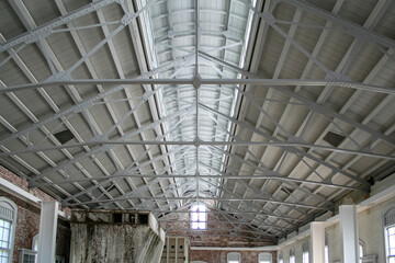 旧丸山変電所の蓄電池棟 トラス構造（安中市・群馬）