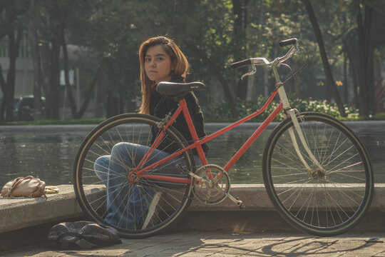 chica ciclista