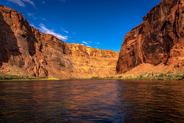 Fototapeta na wymiar The Colorado River runs through the canyon