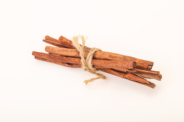 Aroma Cinnamon stick heap isolated