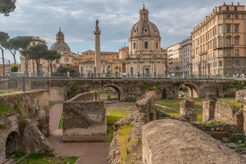 Obraz premium Beautiful view of Rome in Italy. Ancient historical ruins, famous monuments, alley's and streets.