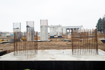 foundation for reinforced concrete columns of a bridge with protruding reinforcement