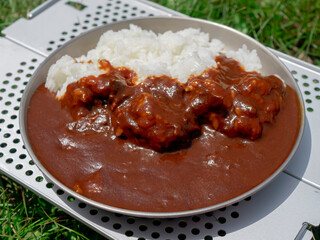 山で食べるアウトドアごはん・山ごはん【カレー】
