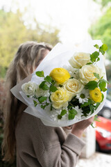 bouquet, flowers, bouquet of flowers, bouquet of ranunculus, bouquet of buttercups, flower shop