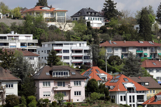h&auml;user in der hanglage von stuttgart