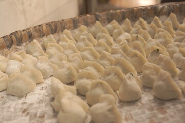 中国・四川省　焼く前の餃子