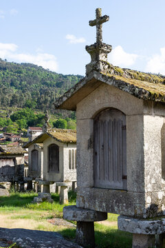 Greniers de Lindoso (espigueiros), Portugal