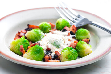 brussels sprout with bacon and parmesan cheese