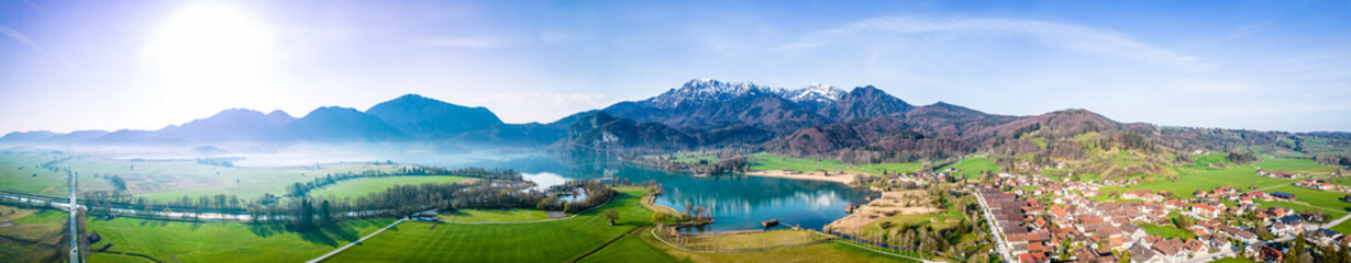 Fototapeta na wymiar landscape at the lake kochel - bavaria