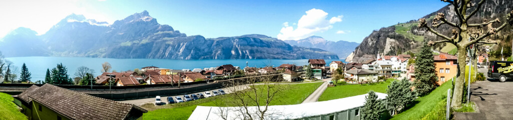 lake como italy panorama view © Kamila