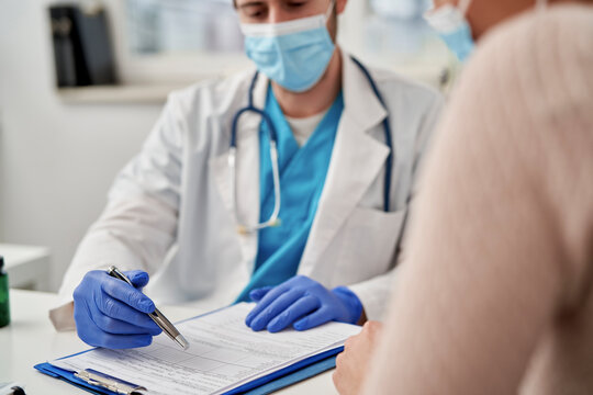 Compiling a thorough plan towards her patient's healing, Poland, podkarpackie, D&fnof;&ocirc;bica