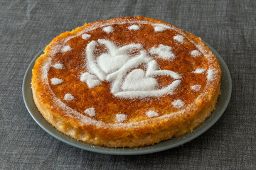 tarta de manzana con corazones