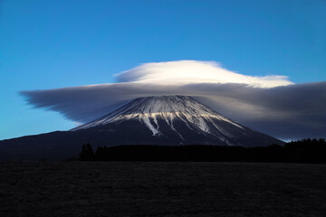 Lenticular cloud-Umbrella cloud, Mt.Fuji, 笠雲