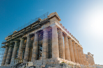 Obraz premium Parthenon temple in Acropolis at Athens, Greece