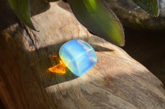 Opalite simil crystal on collection 