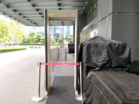 security detection systems that are not used by the office security area due to the corona virus pandemic