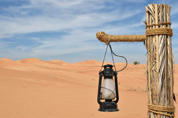 Petroleumlaterne in der Sandwüste 