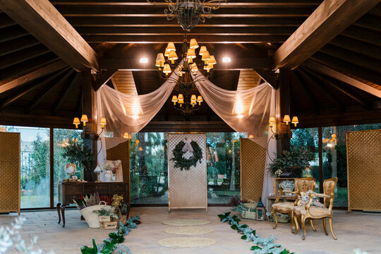 Wedding banquet decorated in wedding ceremony