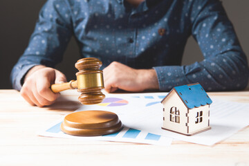 the judge examines the case at home.