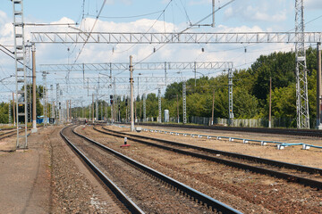 Fototapeta na wymiar Samara Chapaevsk, Russia-July. 26.2020: view of railway tracks, train platform, railway power supply