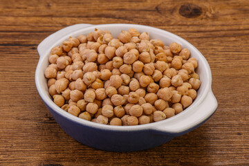 Vegan cuisine - Dry chickpea heap