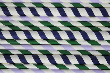 Multi-colored stripes on the straws.