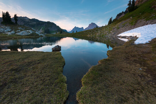 American Border Peak at sunset from Yellow Aster Butte Trail, North Cascades National Park, Washington State, USA