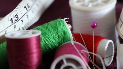 Contents of the sewing box
