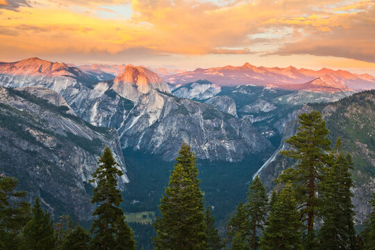 Sunset from Eagle Peak, Yosemite National Park