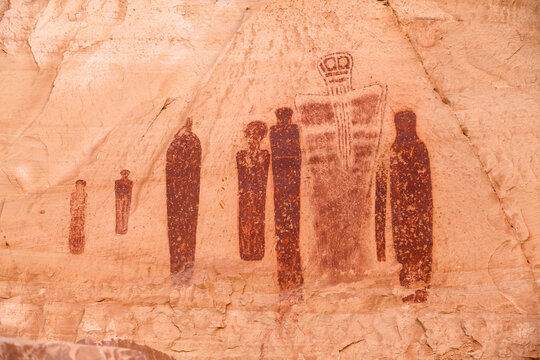 Ancient petroglyphs in the Horseshoe Canyon next to Canyonlands National Park in Utah.