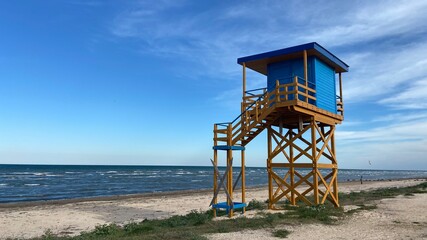lifeguard tower in beach state