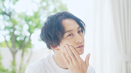 男性の美容イメージ　男性化粧品　メンズビューティー