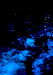 幻想的な深海の光る水色テクスチャ背景