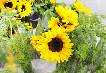 sunflower bouquets 