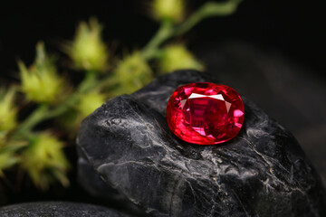 Red Gem Art and Decoration Gemstone RED RUBY