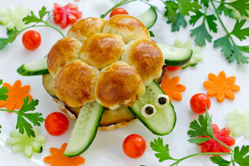 Turtle sandwich - creative idea for kids lunch, fun animal burger shaped cute turtle