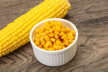 Sweet yellow corn in the bowl