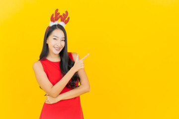 Portrait beautiful young asian woman wear santa hat or hairband