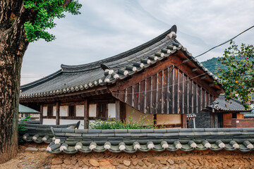 Fototapeta na wymiar Suncheon Hyanggyo Confucian School in Suncheon, Korea