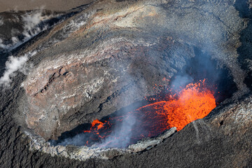 Eruption volcan - Piton. de La Fournaise - La Réunion
Coulée de lave - Volcanologie